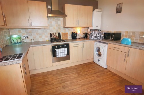 Arrange a viewing for 84, High Street, Thurnscoe, Rotherham
