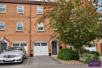 image of 4, Foundry Gate