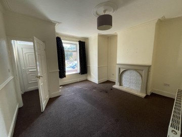 image of 2, Claremont Street