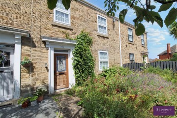 image of 2, Woodfield Avenue