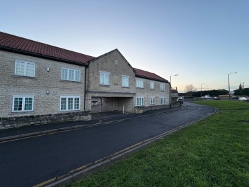 image of 12, Warmsworth Mews