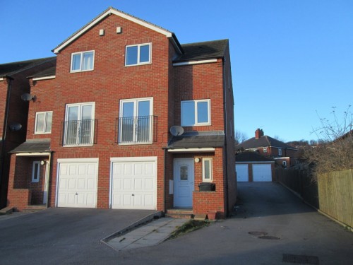 Arrange a viewing for Manor Court, Ward Green