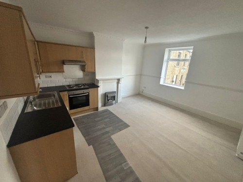 Arrange a viewing for High Street, Wombwell