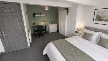 image of Room 4, 92, College Road