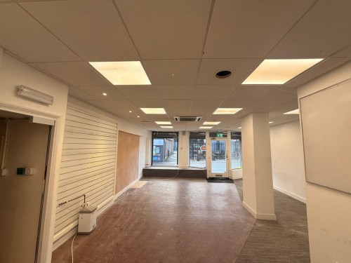 Arrange a viewing for High Street, Wombwell